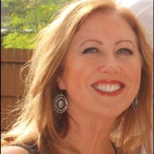 Meet your Posher, Carla